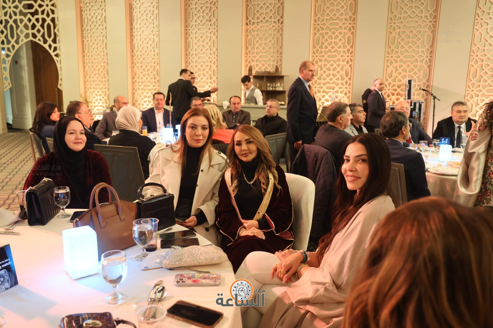 Madar Al-Saa Images 0.8700360930108333