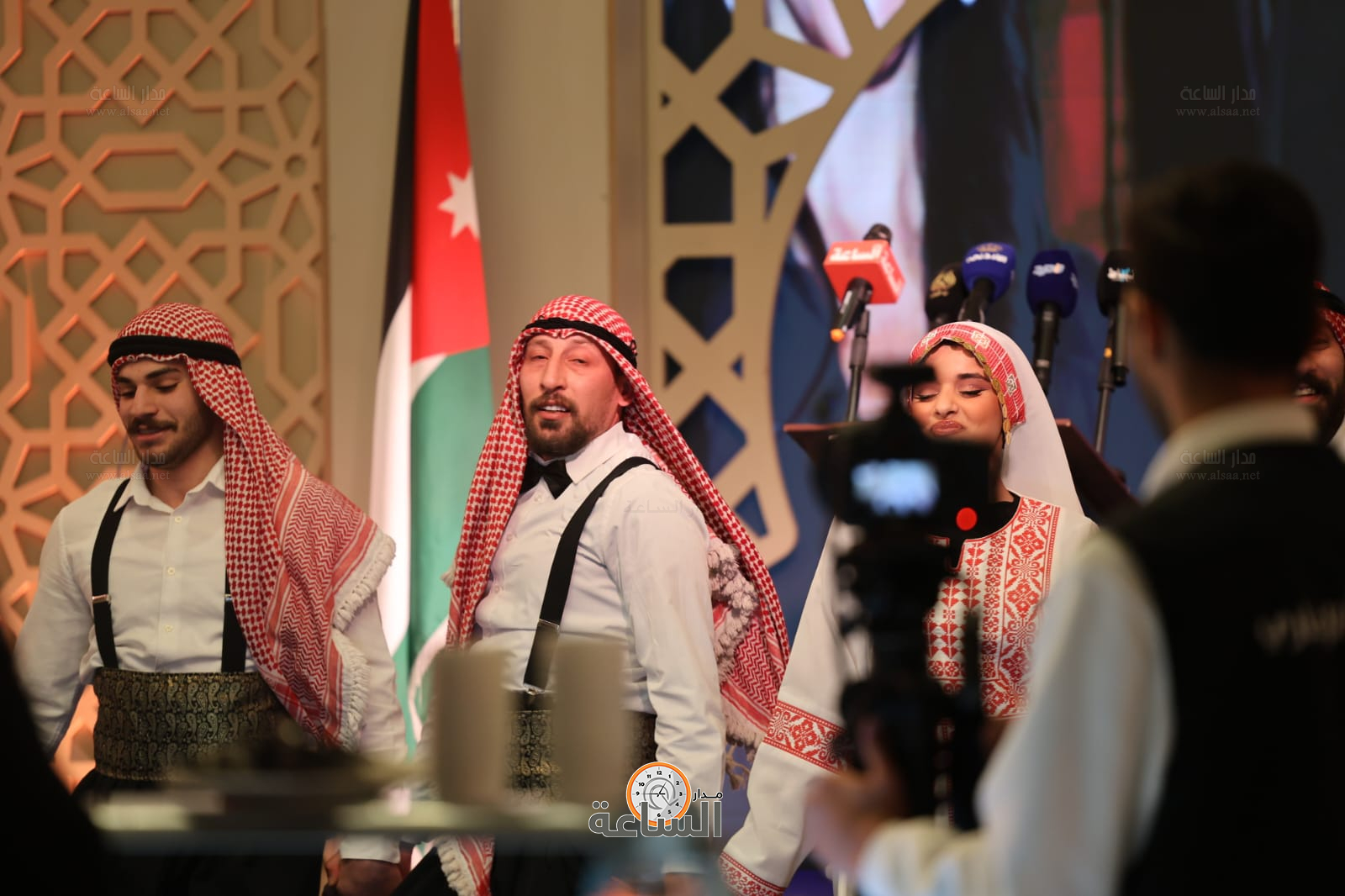 Madar Al-Saa Images 0.7208521615296597