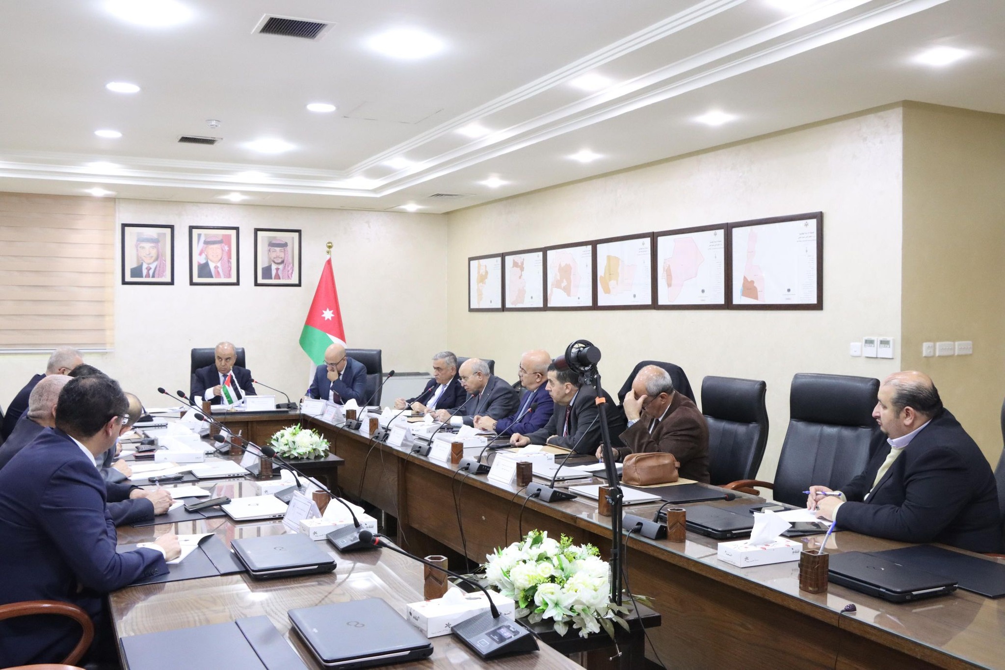 Madar Al-Saa Images 0.4235956501314566