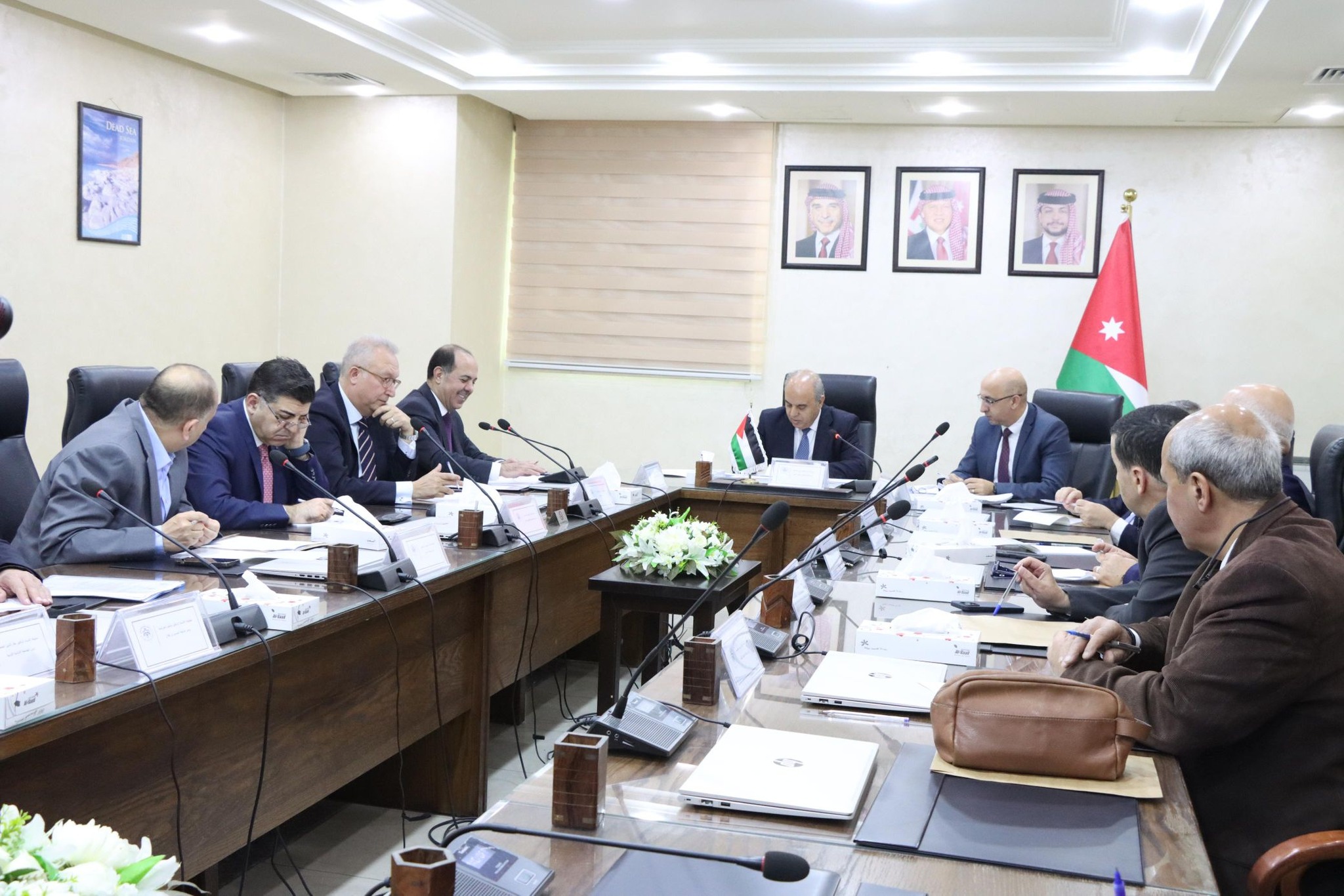 Madar Al-Saa Images 0.46961875949388543