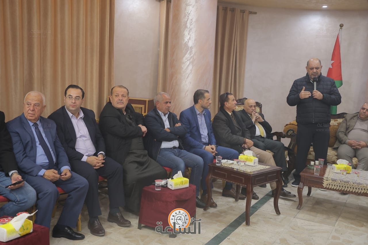 Madar Al-Saa Images 0.48880396442964336