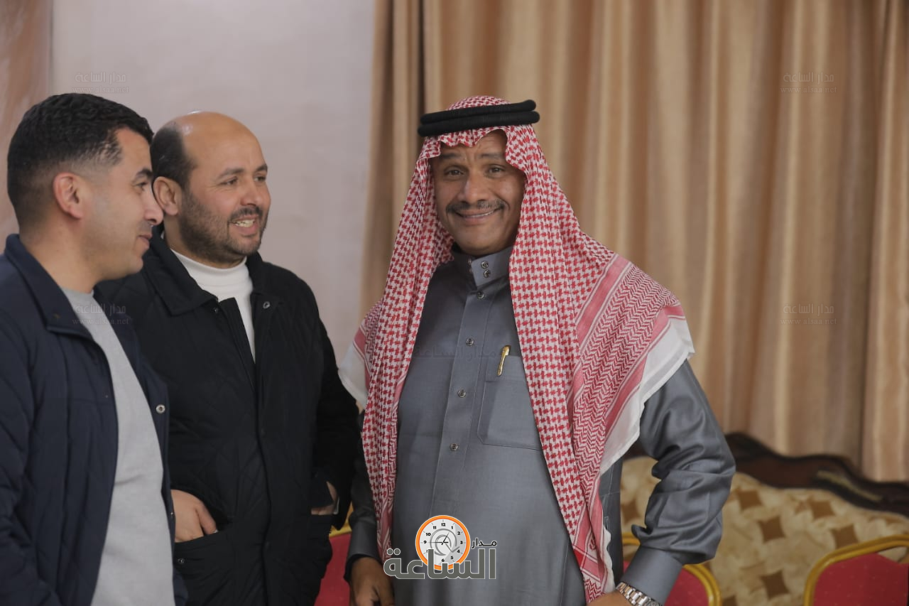 Madar Al-Saa Images 0.31201637878165855