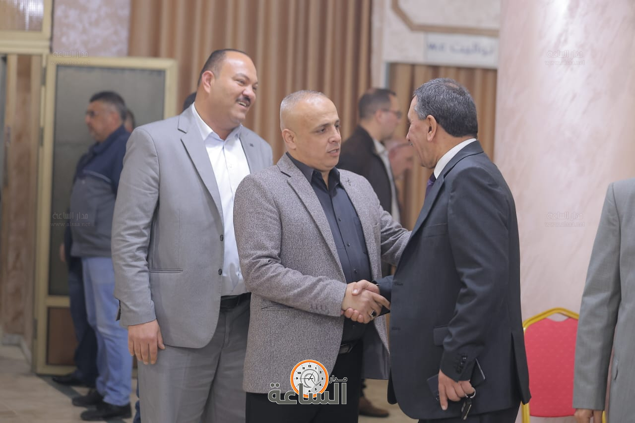 Madar Al-Saa Images 0.7575414499247368