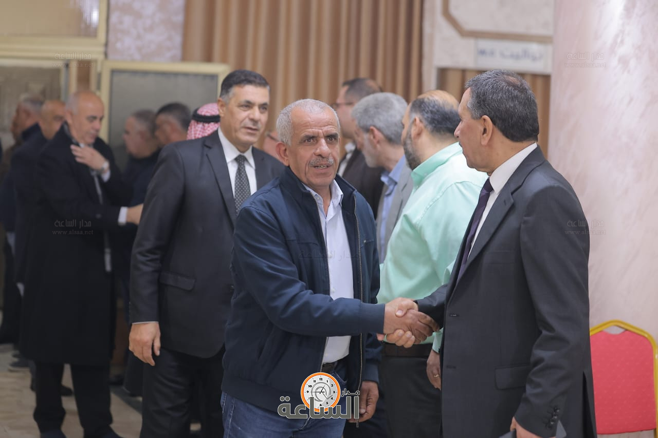 Madar Al-Saa Images 0.8611611197109943