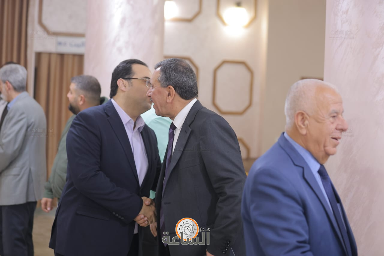 Madar Al-Saa Images 0.39594018870597214