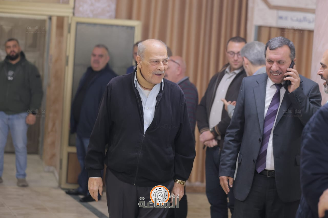 Madar Al-Saa Images 0.41474203761752526