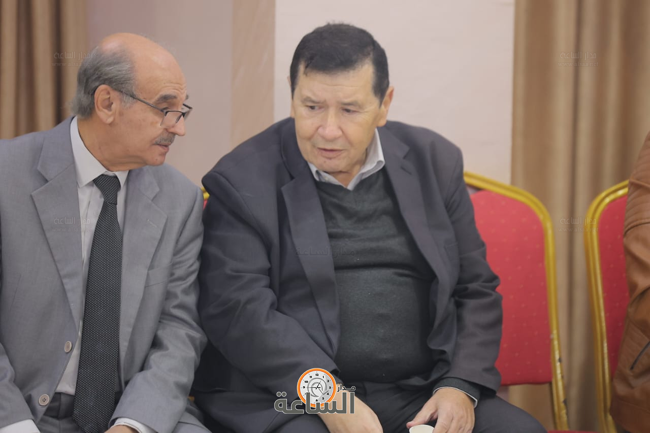 Madar Al-Saa Images 0.8522681397083729