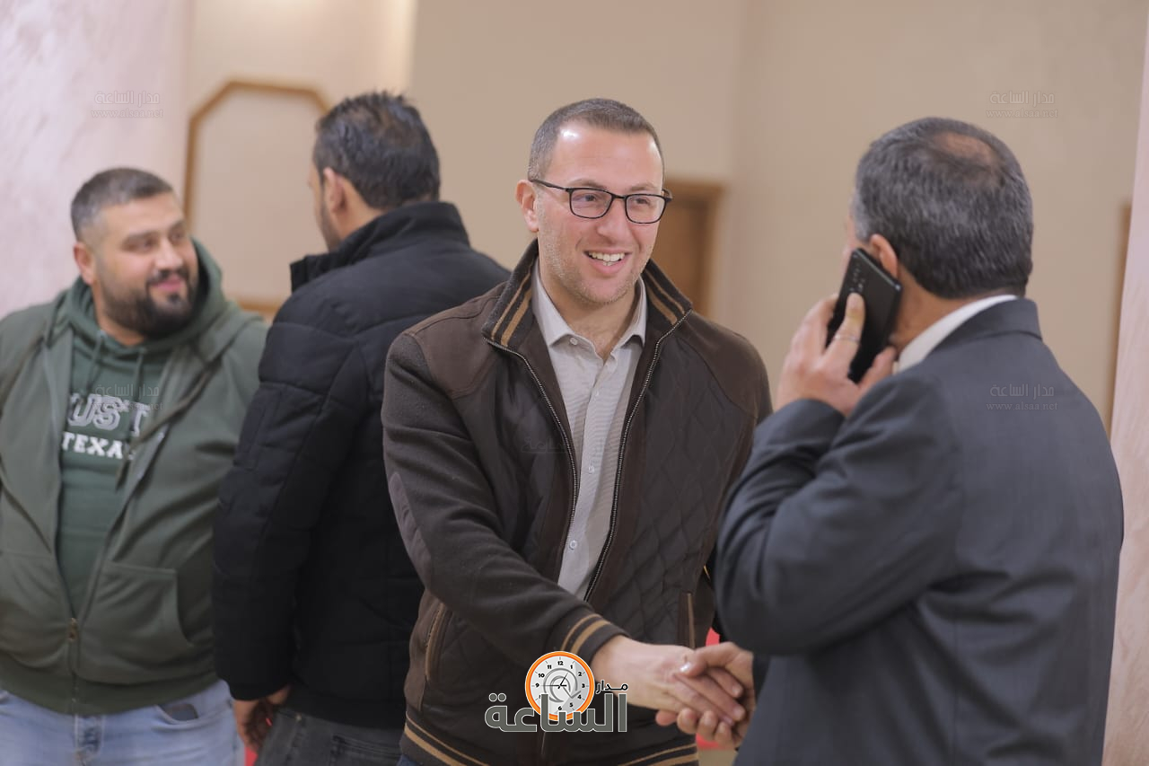 Madar Al-Saa Images 0.25354465064521325