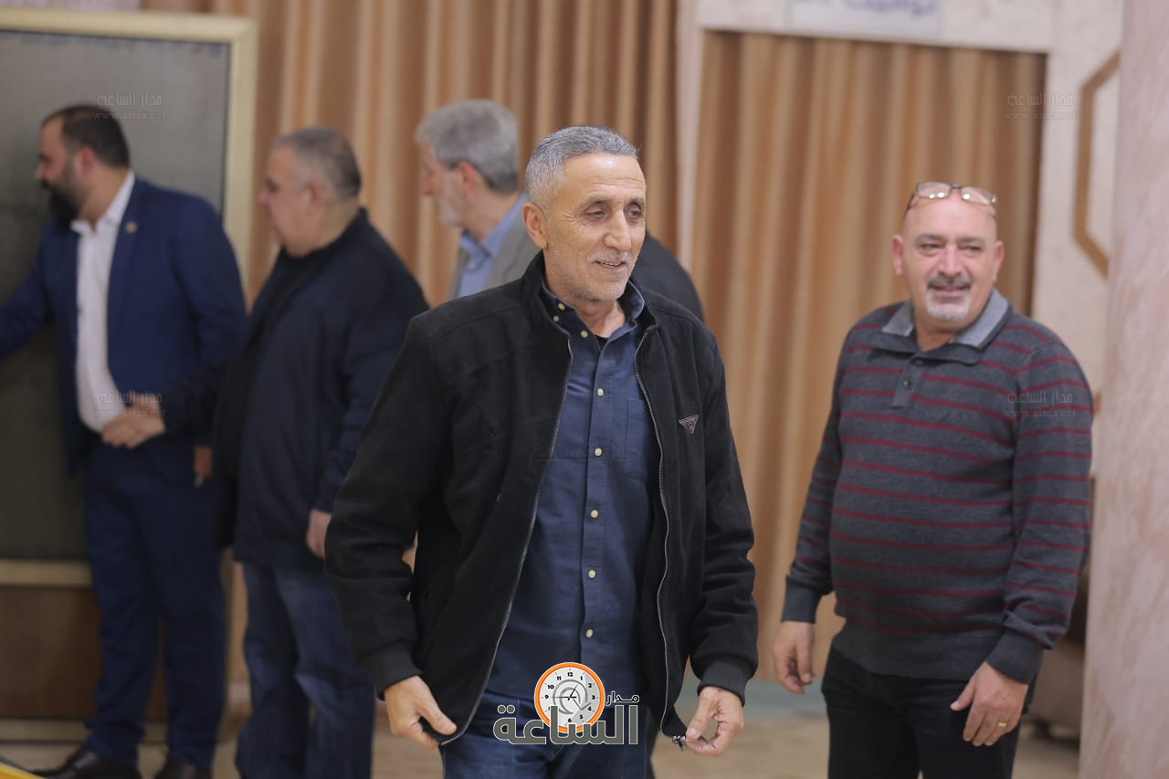 Madar Al-Saa Images 0.35639066217532767