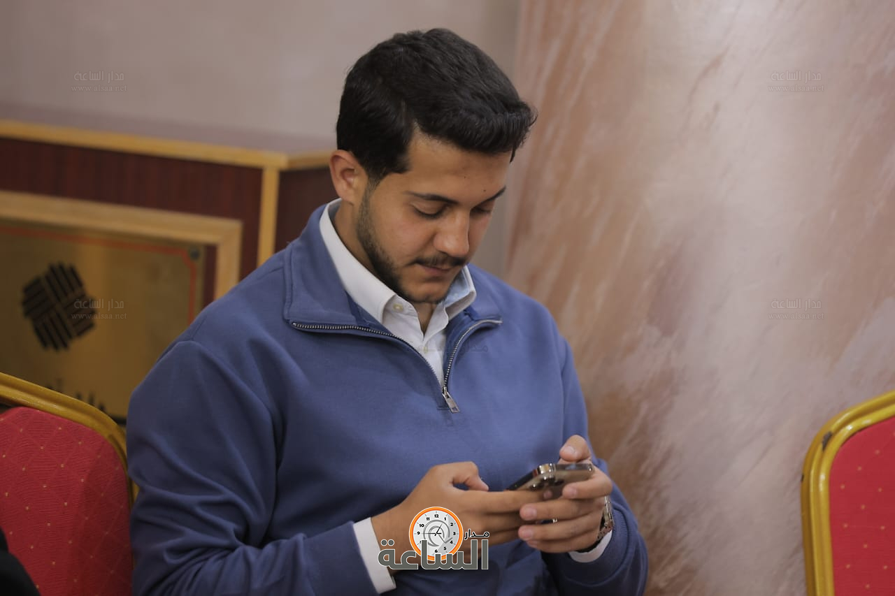 Madar Al-Saa Images 0.6810534732721918