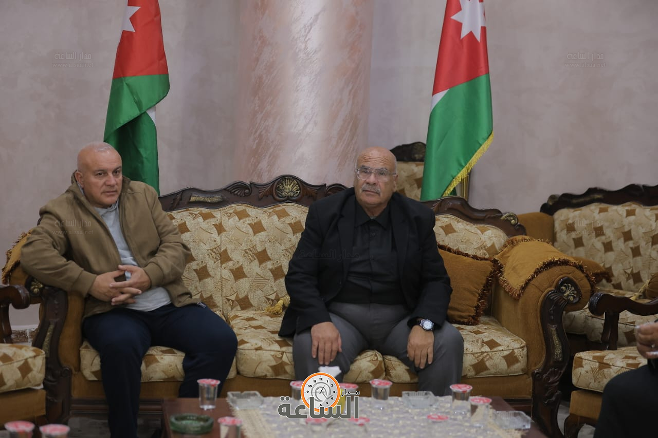 Madar Al-Saa Images 0.09489803165299437