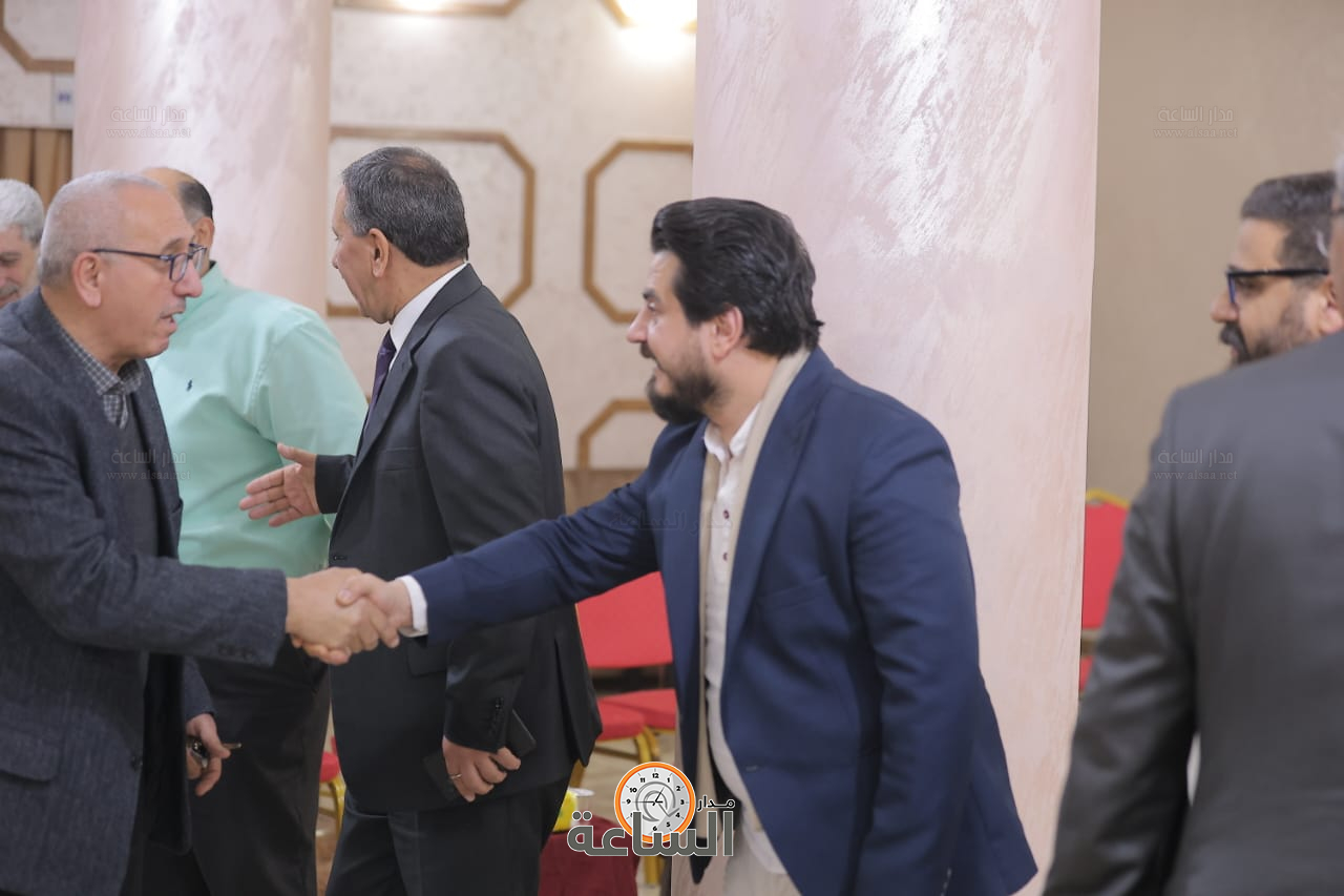 Madar Al-Saa Images 0.12883677534472593