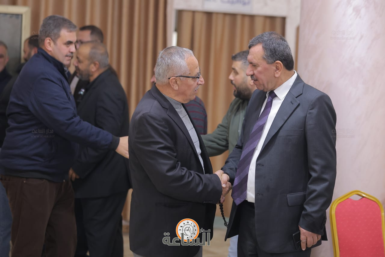 Madar Al-Saa Images 0.7549675454378719