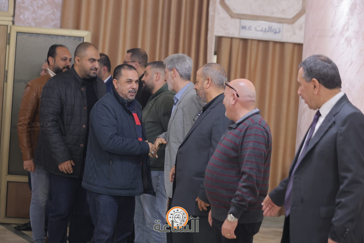 Madar Al-Saa Images 0.305801796413137