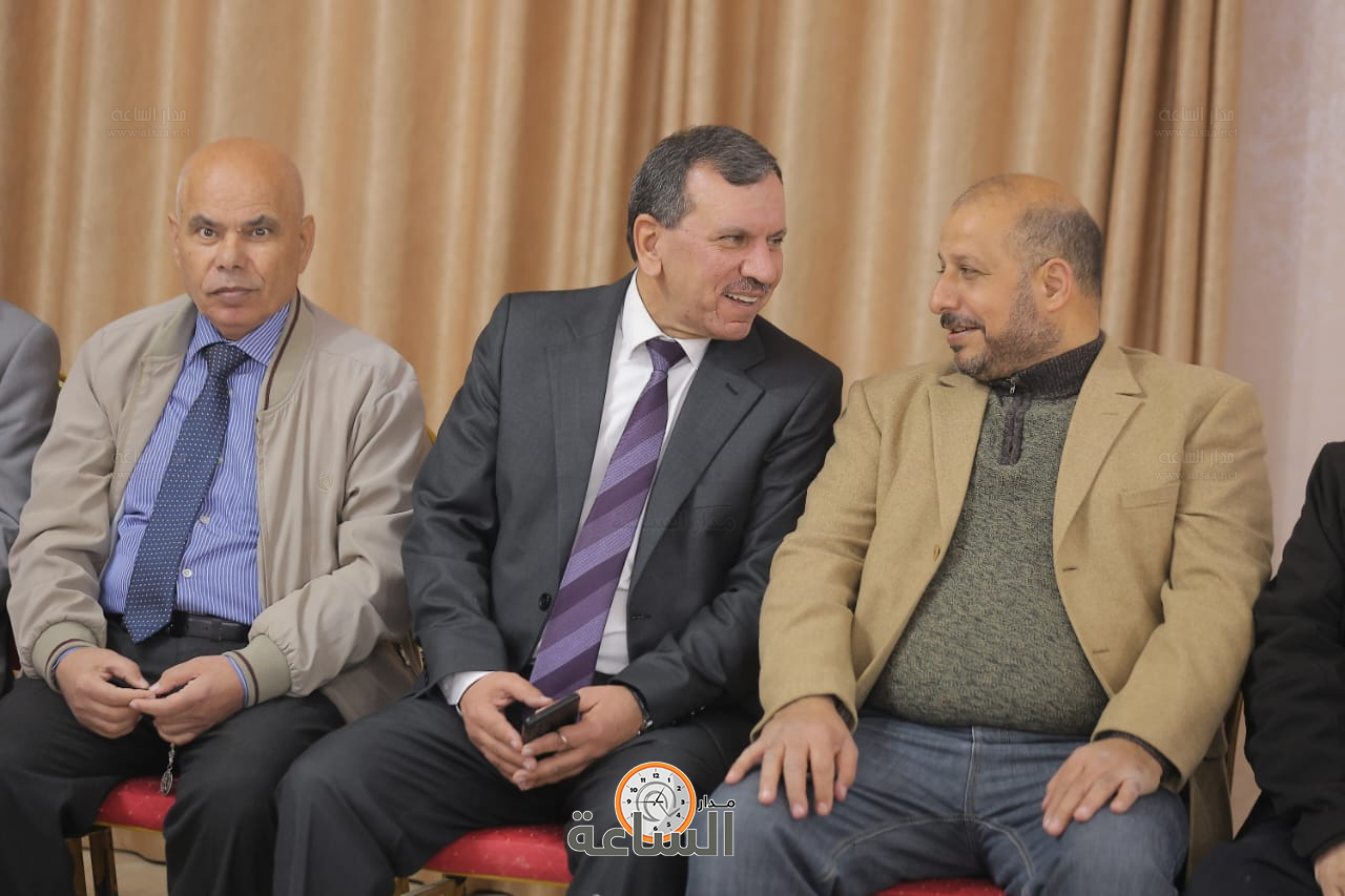 Madar Al-Saa Images 0.6103812917100788