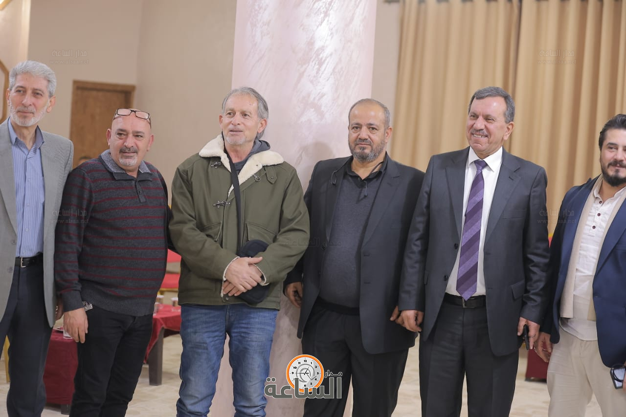 Madar Al-Saa Images 0.8179907458657236