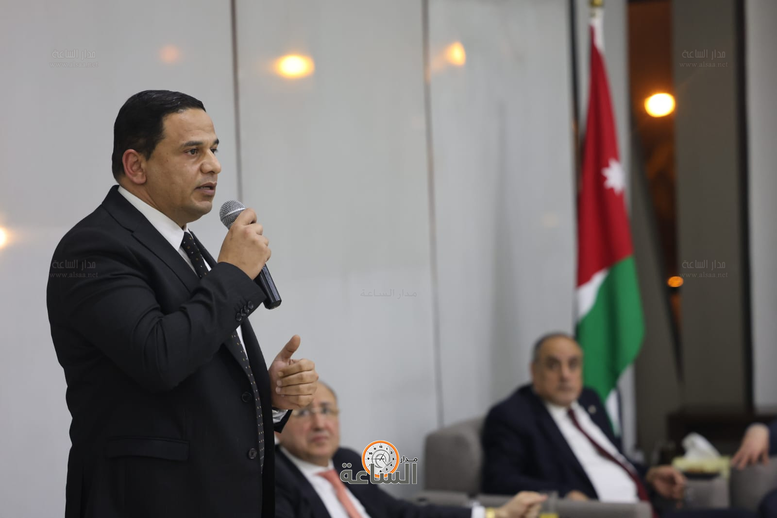 Madar Al-Saa Images 0.006800477852517917