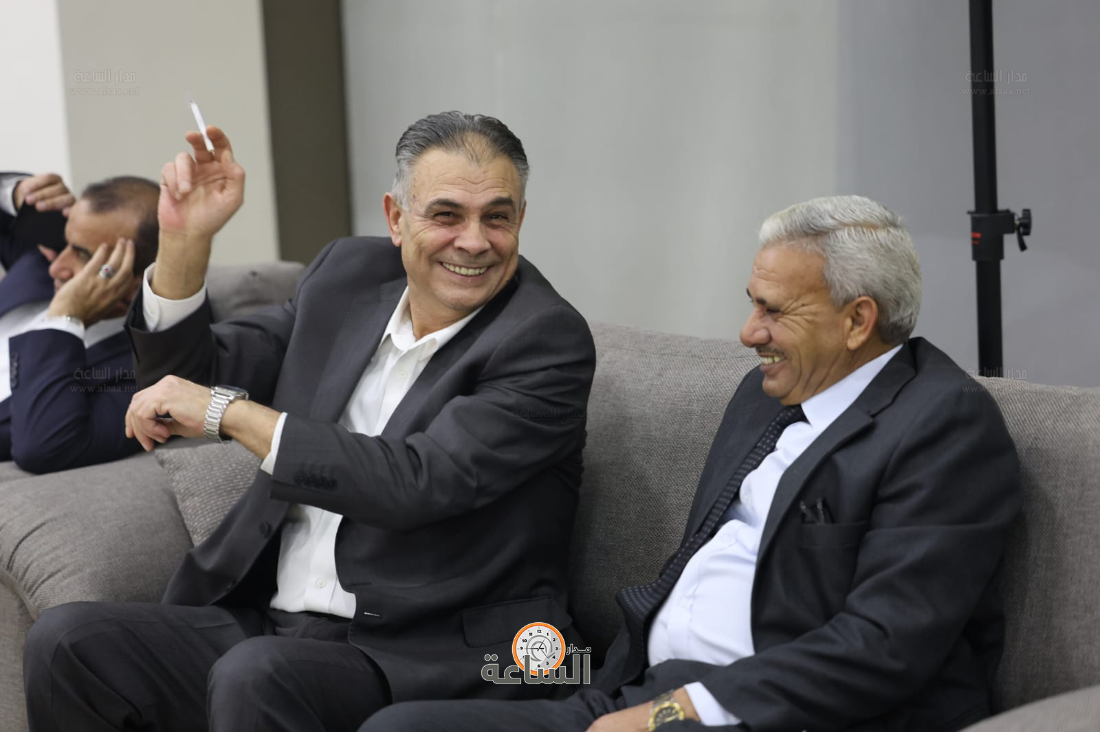 Madar Al-Saa Images 0.5192765540317925