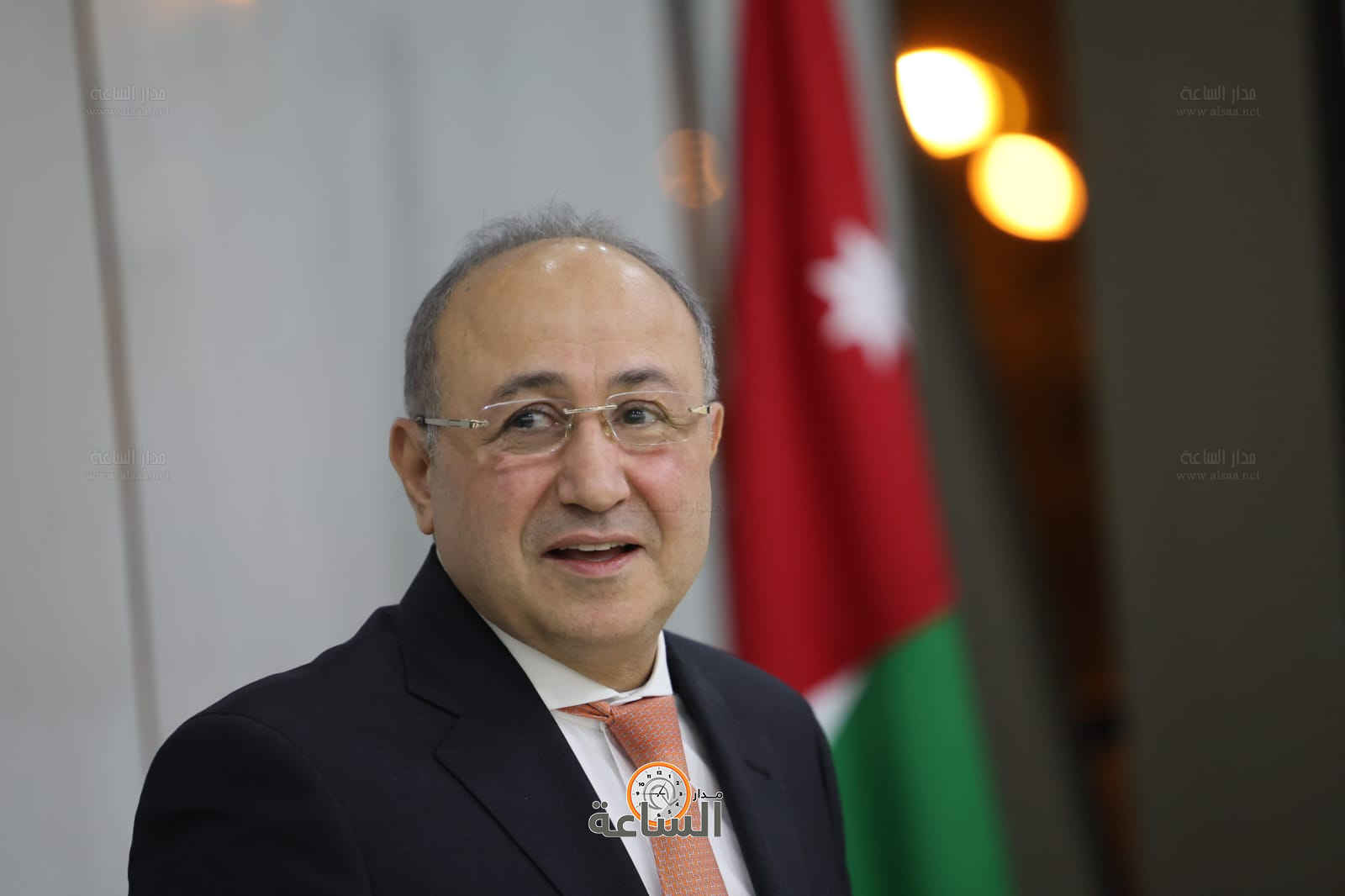 Madar Al-Saa Images 0.5343924710638321