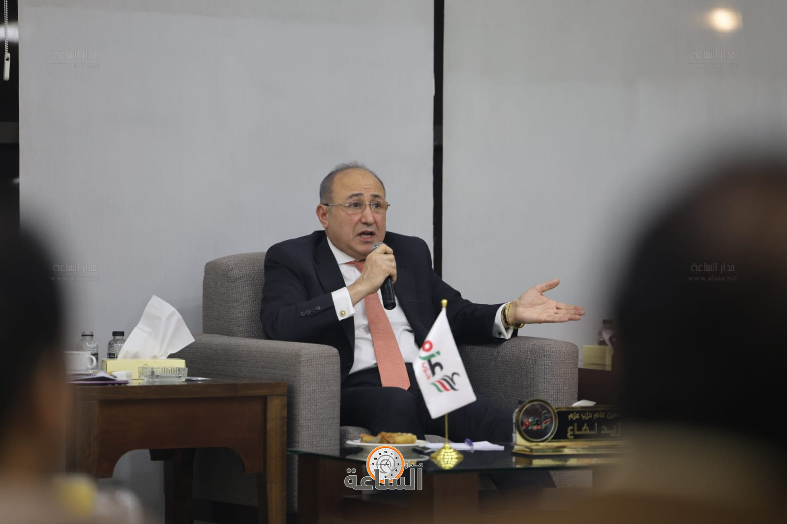 Madar Al-Saa Images 0.42243012991936313