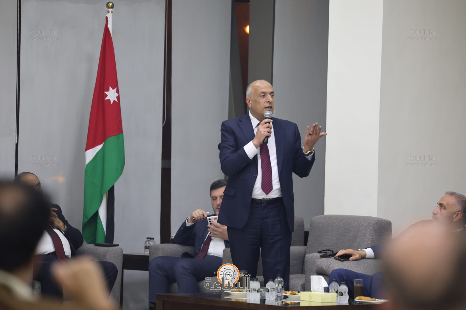 Madar Al-Saa Images 0.5227182844314948