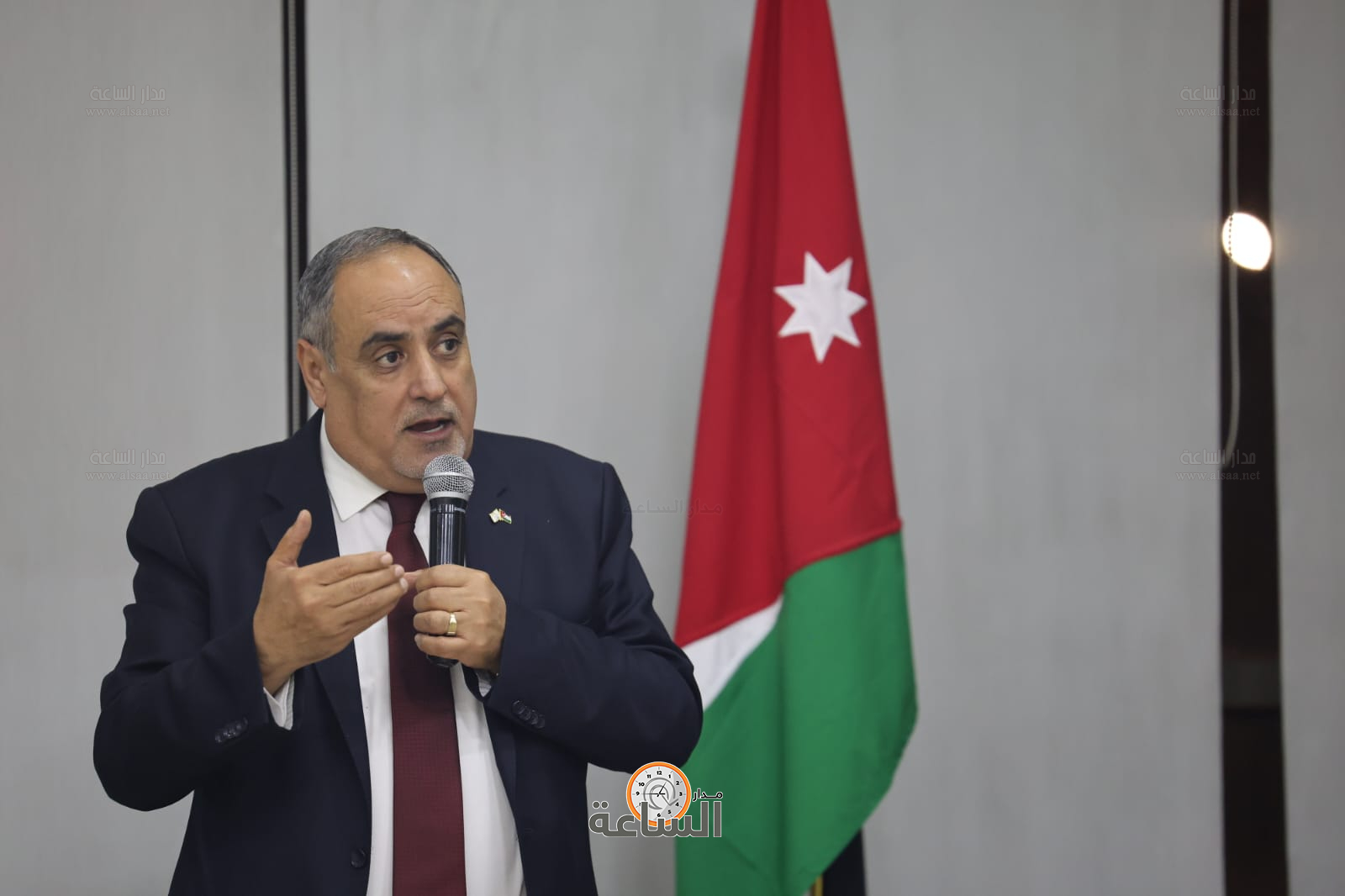 Madar Al-Saa Images 0.2835557081895155