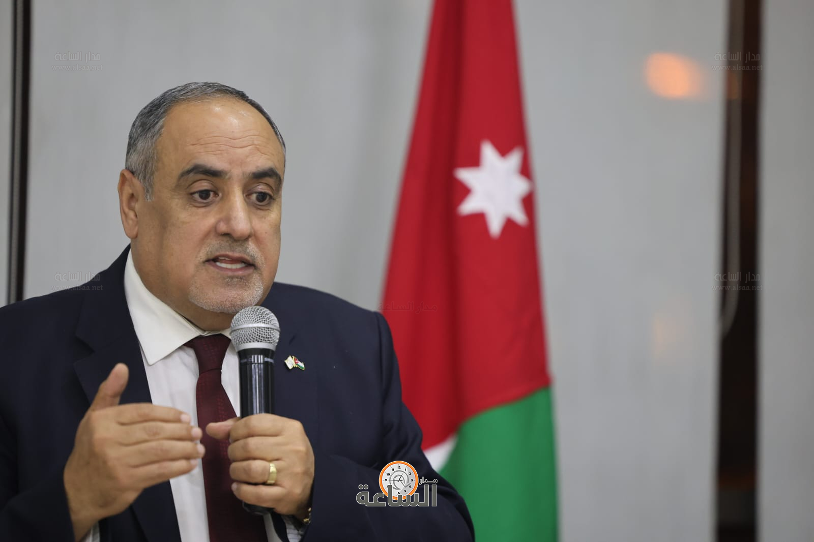 Madar Al-Saa Images 0.10463782081414807