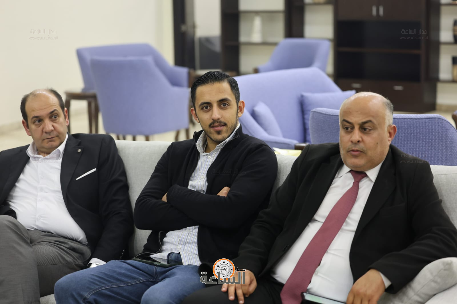 Madar Al-Saa Images 0.031349724647318