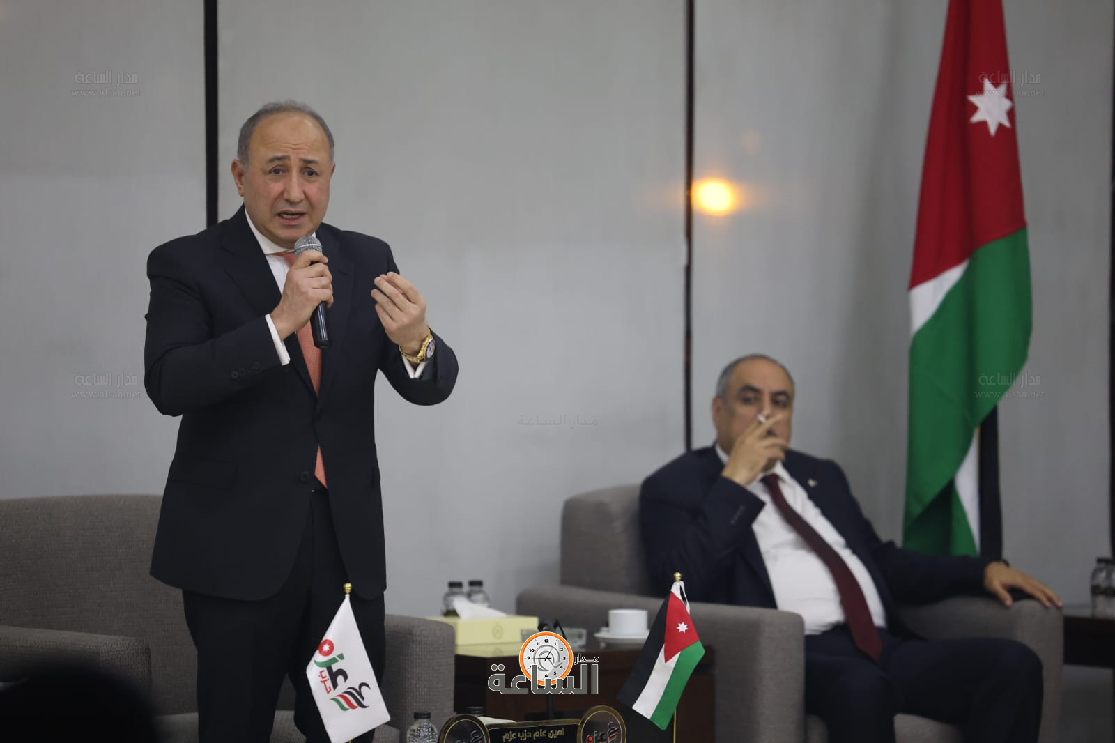 Madar Al-Saa Images 0.011980453026809945