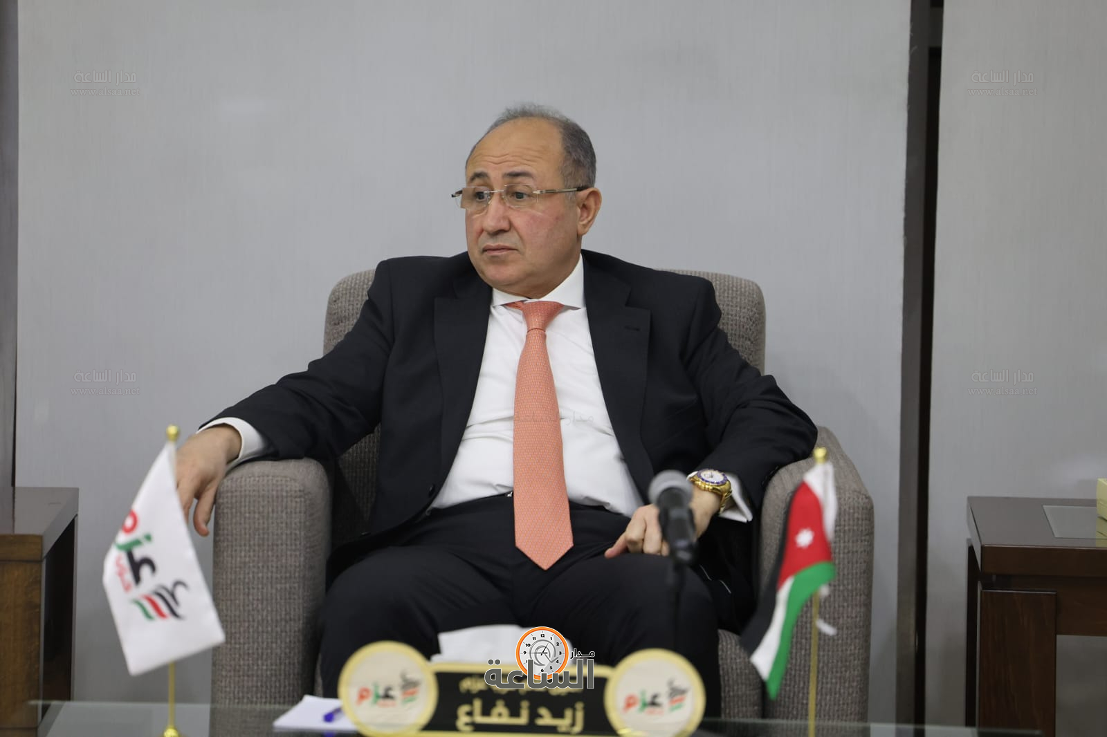 Madar Al-Saa Images 0.5546139986449825