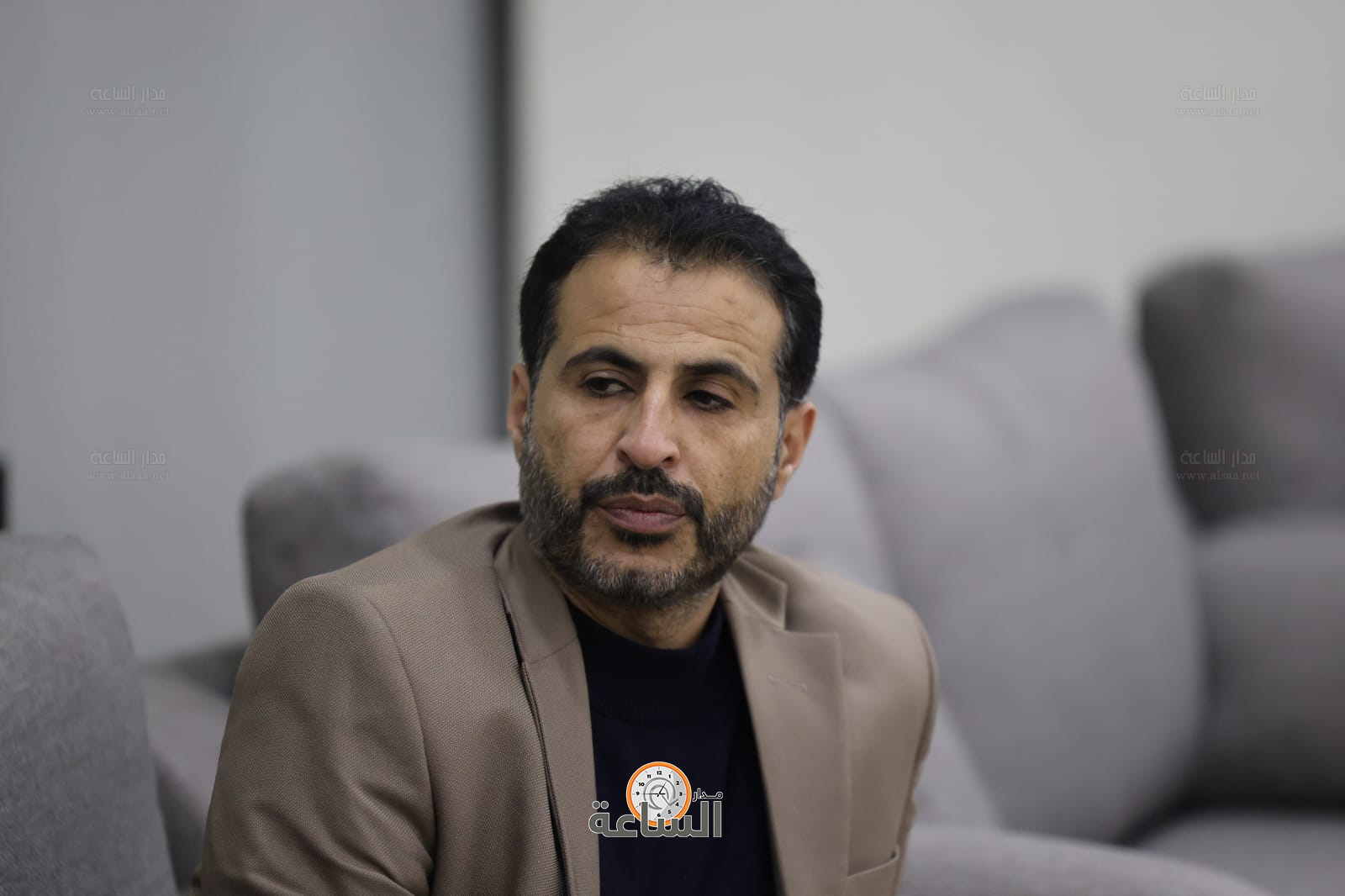 Madar Al-Saa Images 0.9309975618694502