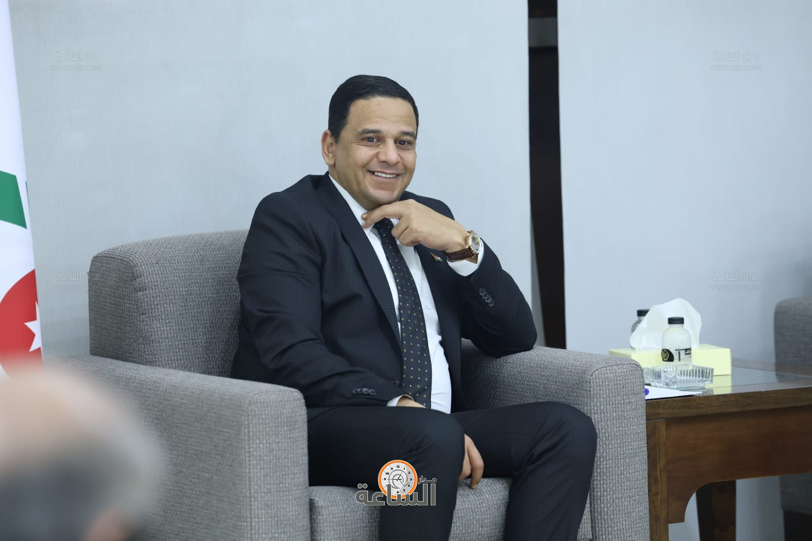 Madar Al-Saa Images 0.41817743391544027