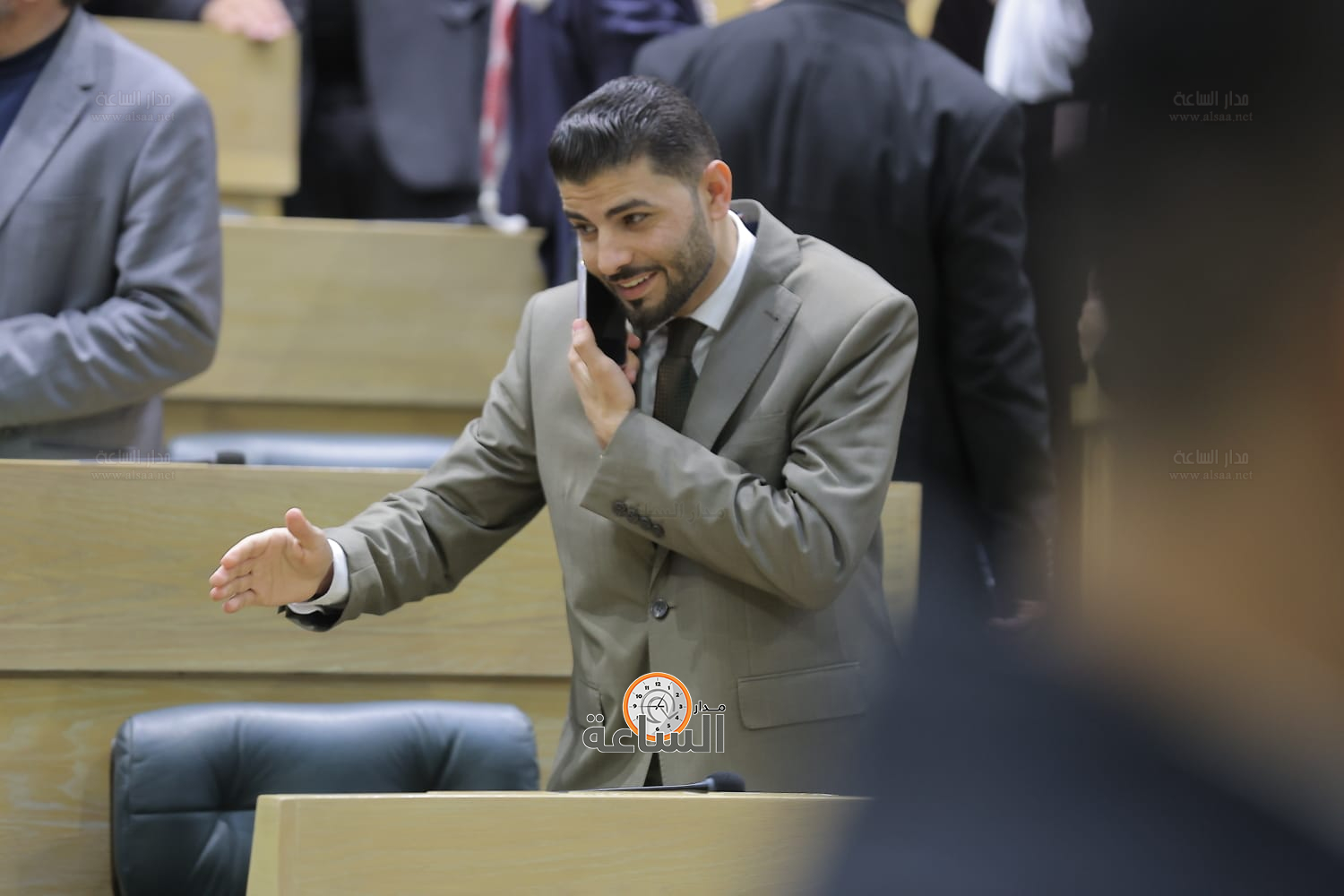 Madar Al-Saa Images 0.46398348742020956