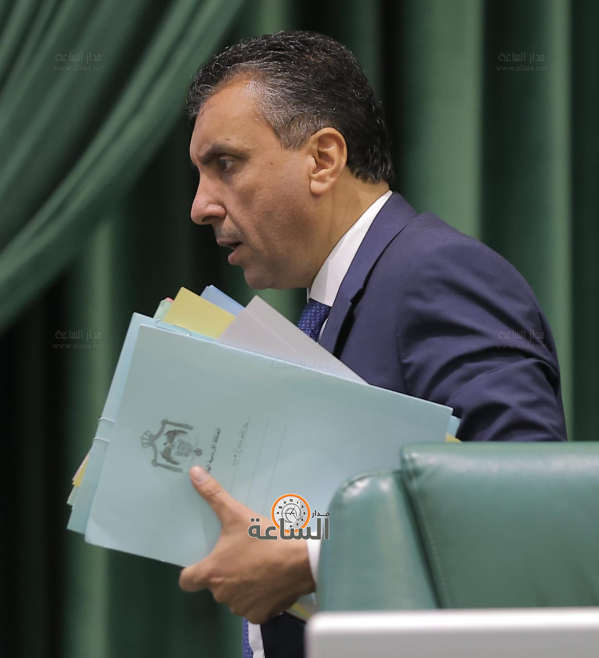 Madar Al-Saa Images 0.05041786476600385