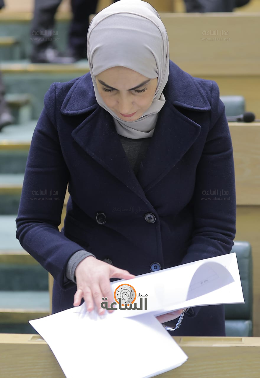 Madar Al-Saa Images 0.9305248178045817