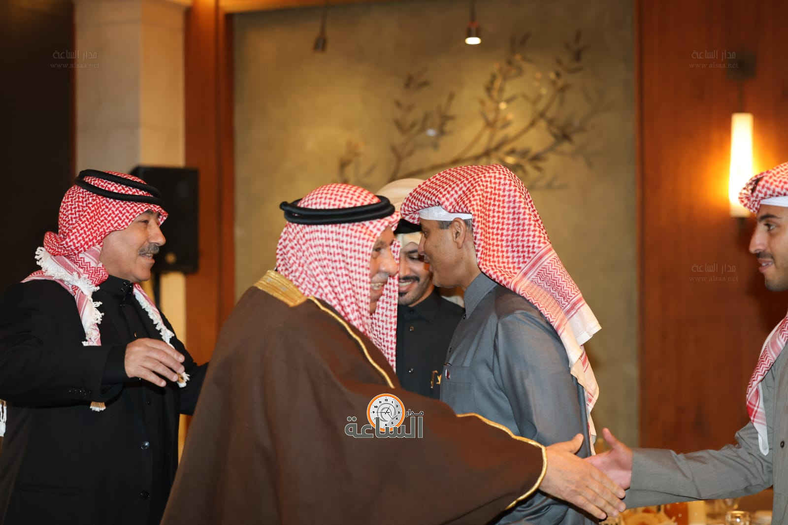 Madar Al-Saa Images 0.2602622915627506