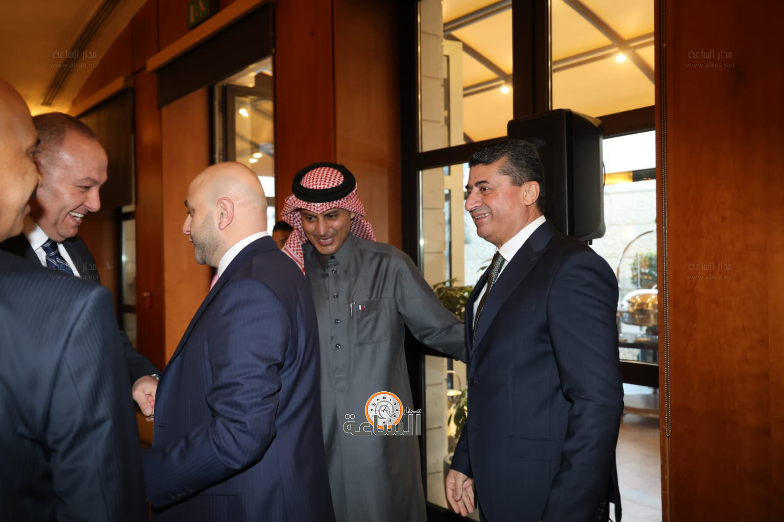 Madar Al-Saa Images 0.7181685806716316