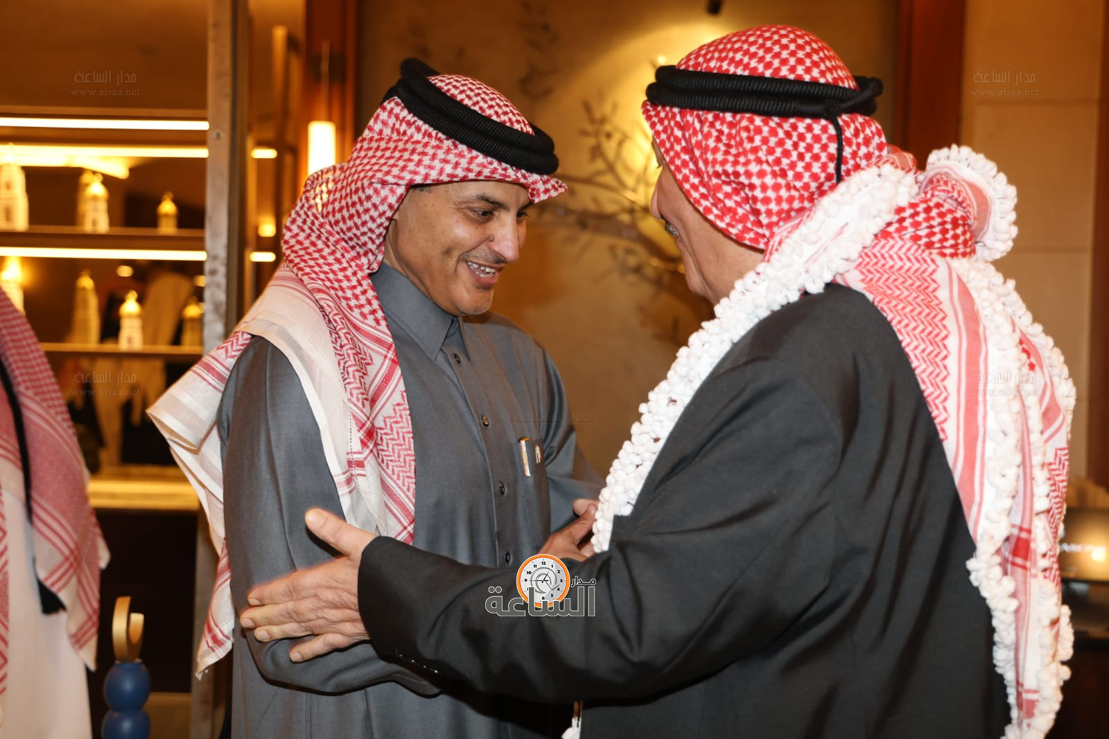 Madar Al-Saa Images 0.15312420563237805