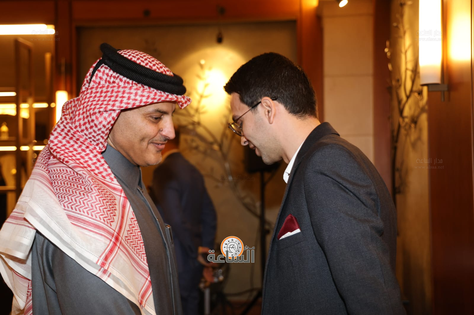 Madar Al-Saa Images 0.3474639537714037