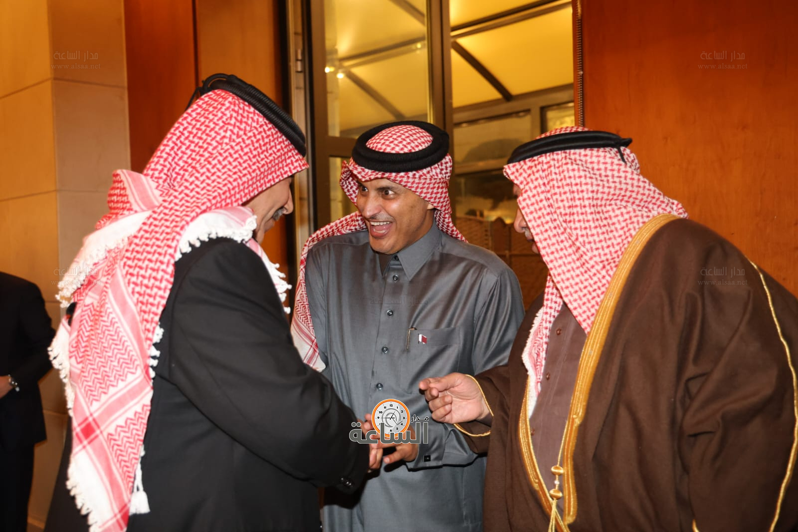 Madar Al-Saa Images 0.010639183957661613