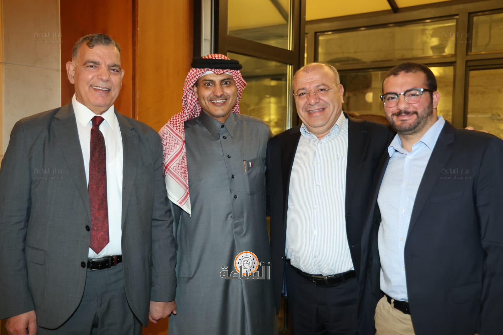 Madar Al-Saa Images 0.7653447824570117