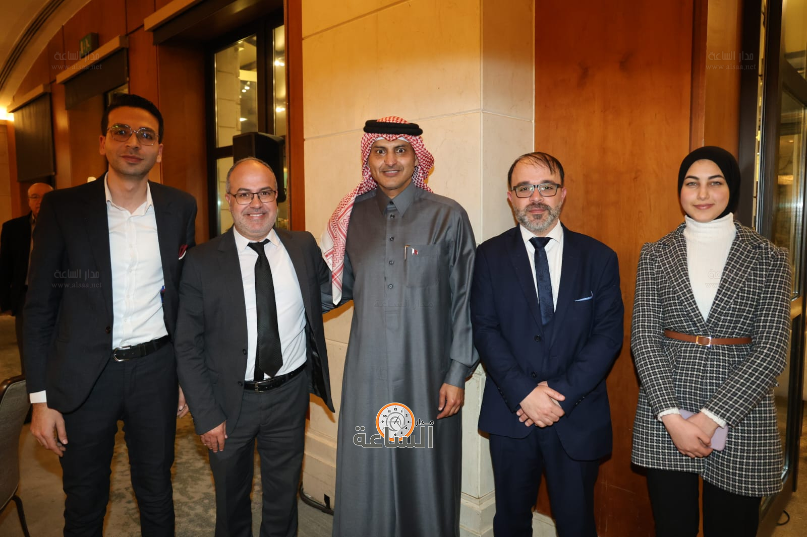 Madar Al-Saa Images 0.4346375187197036