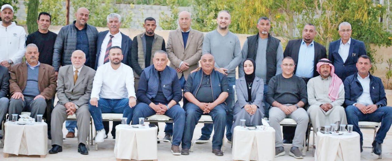 Madar Al-Saa Images 0.6940413634882476