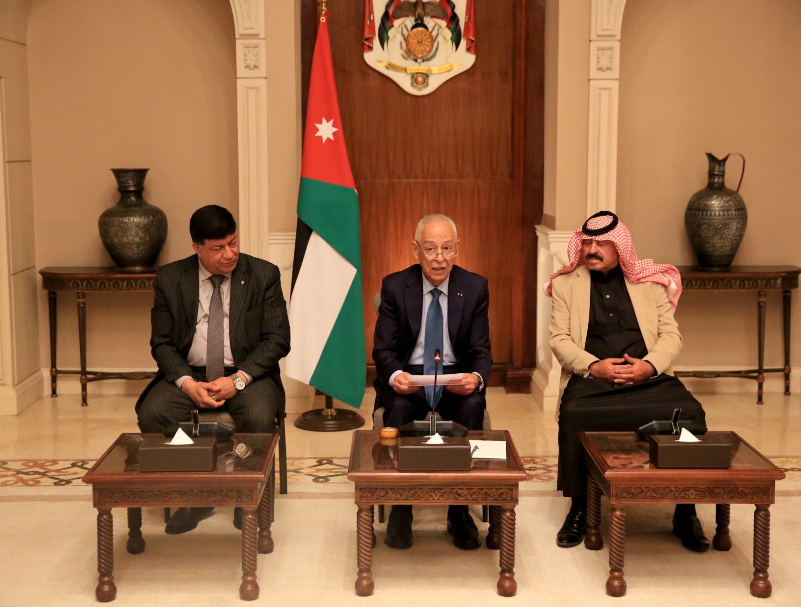 Madar Al-Saa Images 0.2965111232223119