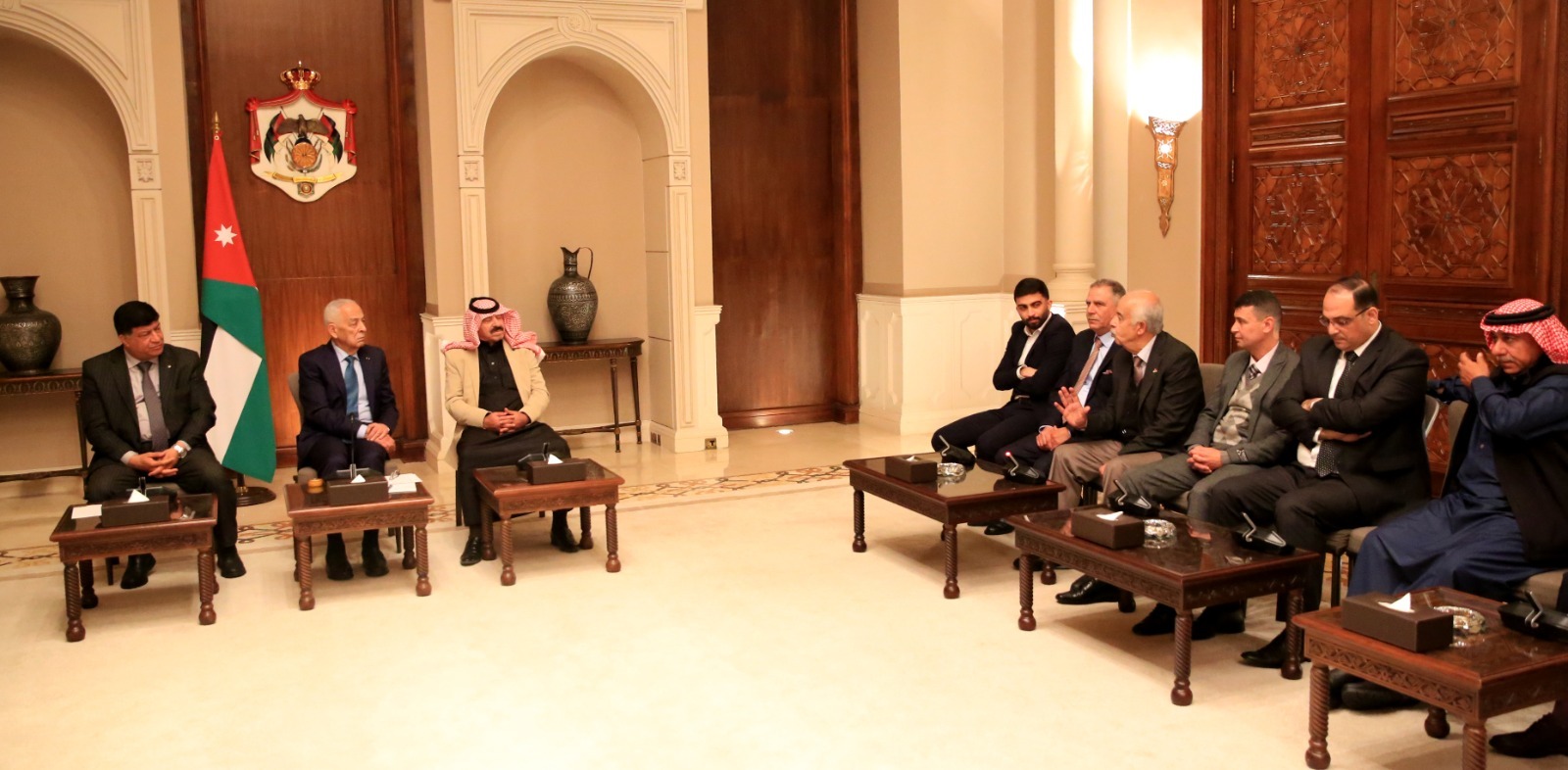 Madar Al-Saa Images 0.5592183189203099