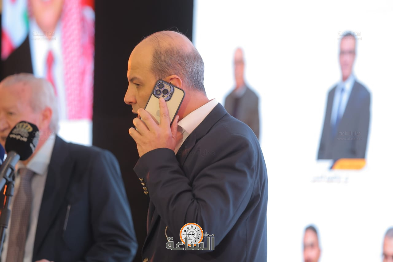 Madar Al-Saa Images 0.4046446342389092