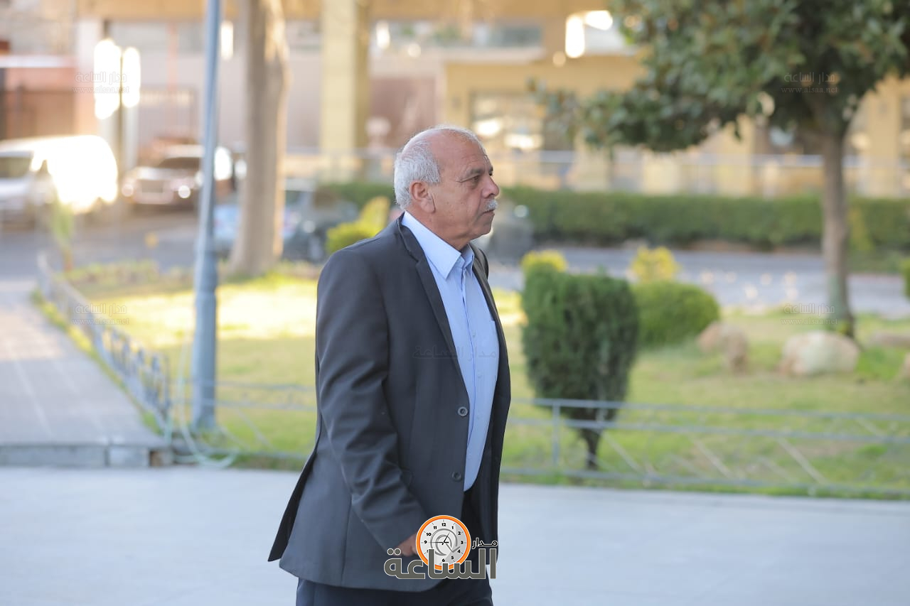 Madar Al-Saa Images 0.975167944343805