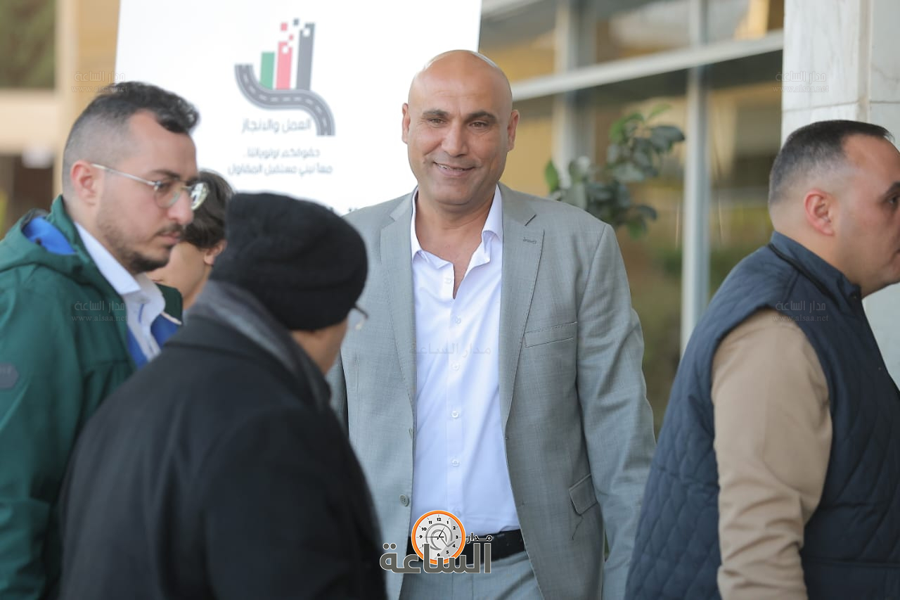 Madar Al-Saa Images 0.06538647188477875