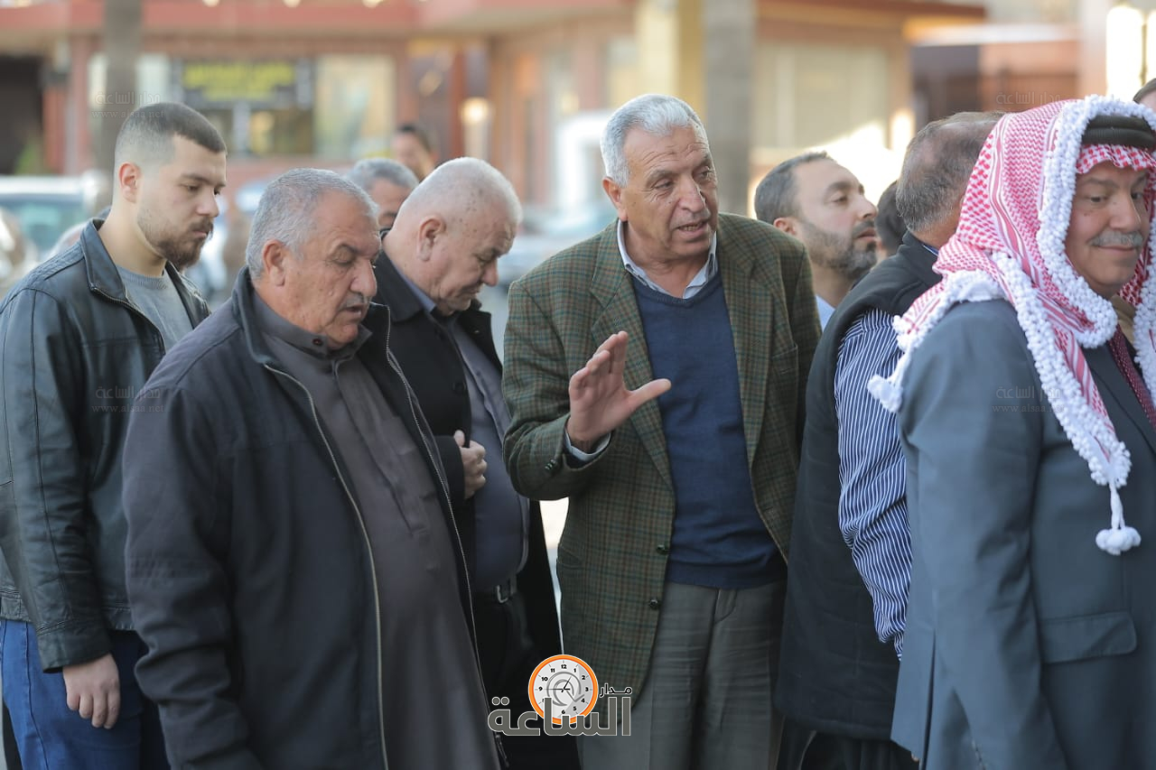 Madar Al-Saa Images 0.943641898653651