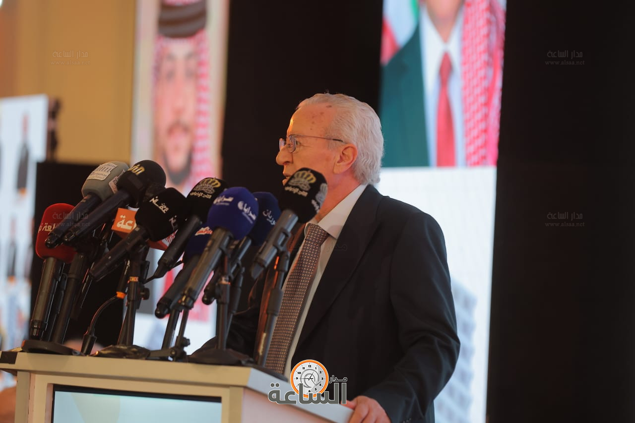 Madar Al-Saa Images 0.1106250309073209